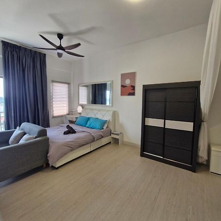 Taman Equine Comfy Studio#Greenery View#4 Pax#Aeon Mall Seri Kembangan Luaran gambar