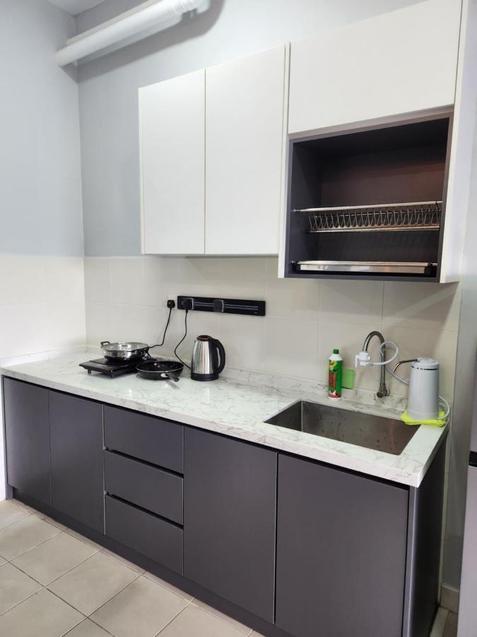 Taman Equine Comfy Studio#Greenery View#4 Pax#Aeon Mall Seri Kembangan Luaran gambar